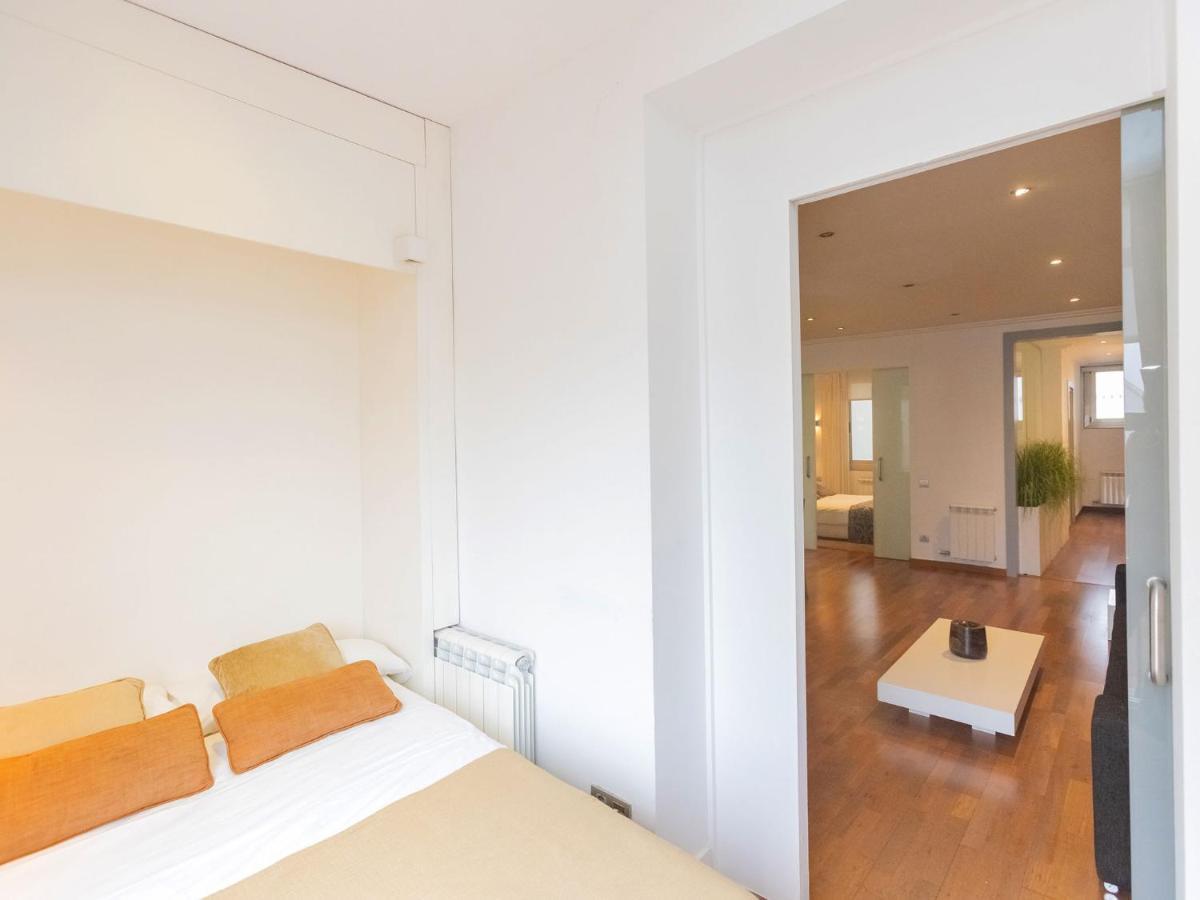 Apartment Centro- Passeig De Gracia - Casa Batllo By Interhome Barcelona Exterior foto