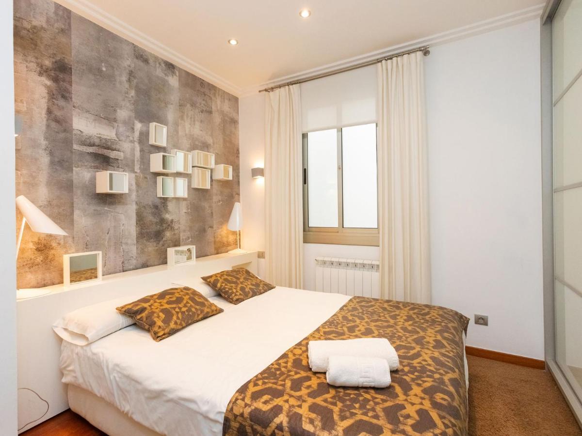 Apartment Centro- Passeig De Gracia - Casa Batllo By Interhome Barcelona Exterior foto